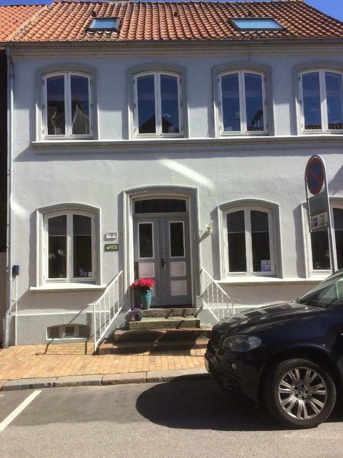 Апартаменты Spikergade 6 Тённер Экстерьер фото